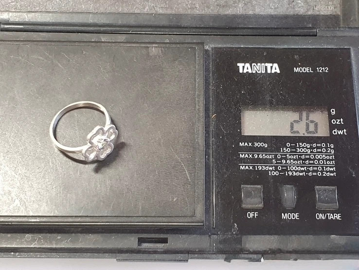 Lucky Sterling silver clover ring, size Q.