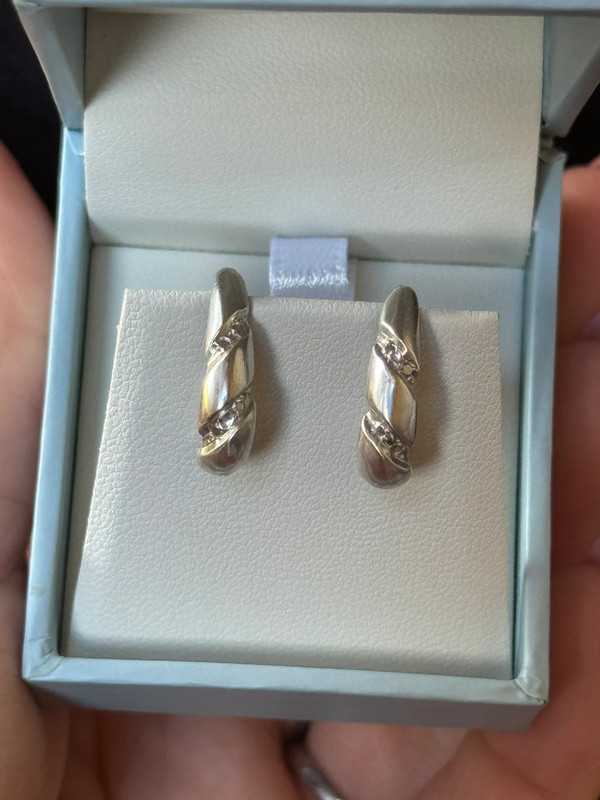 Beautiful sterling silver earrings