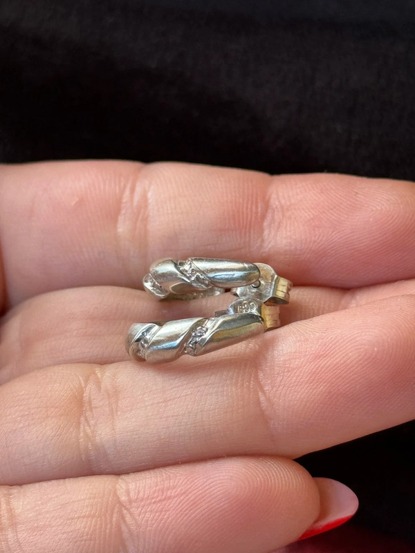 Beautiful sterling silver earrings