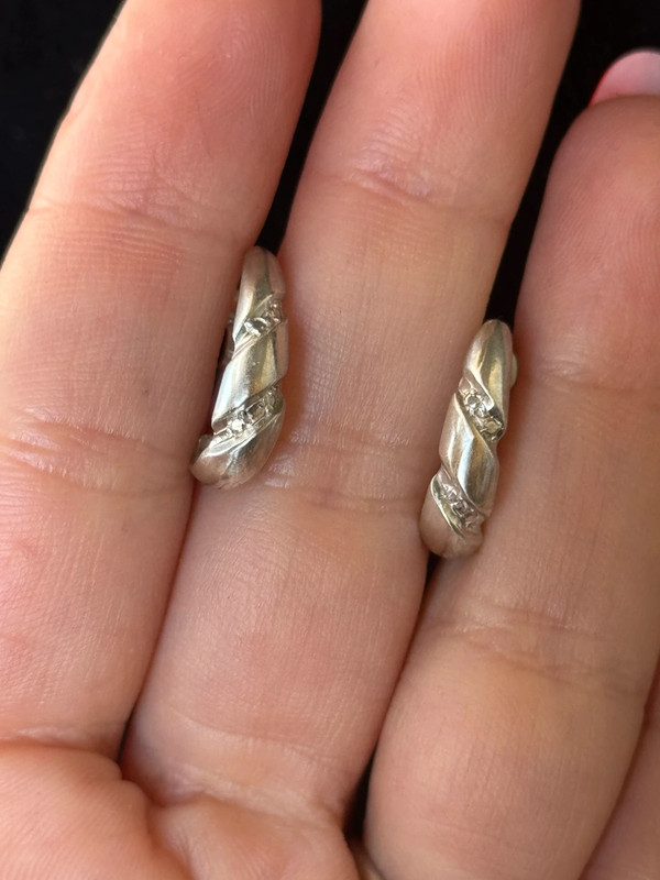 Beautiful sterling silver earrings