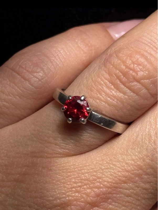 Red Cubic Sterling Silver Ring UK O