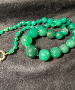 Green onyx beads