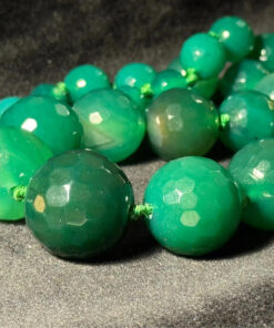 Green onyx beads