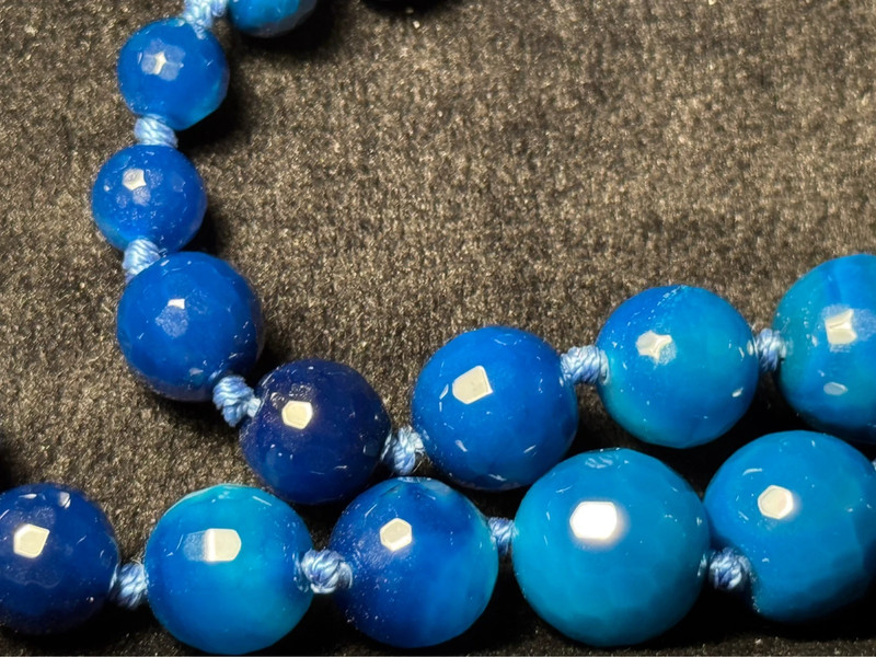 Blue onyx beads