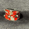 A beautiful ring with enamel and red flowers, size Q.