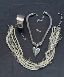 Vintage job lot of jewelry