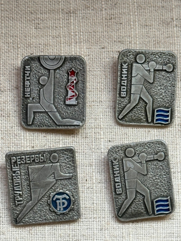 Soviet badges sport