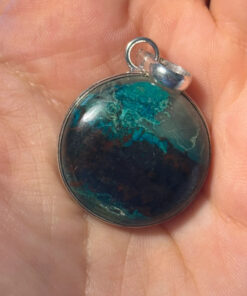 Chrysocolla Pendant – Gentle Power and Inner Peace