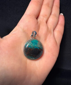 Chrysocolla Pendant – Gentle Power and Inner Peace