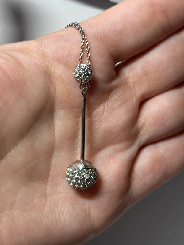 Silver-colored pendant with chain new