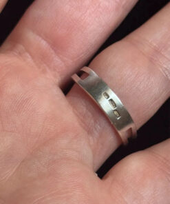 Sterling silver ring Uk size N with CZ