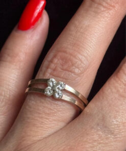 Sterling silver ring Uk size N with CZ