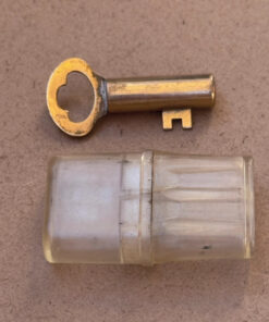 Vintage Japanese key-style novelty lighter, brass tone, approx 1950-60