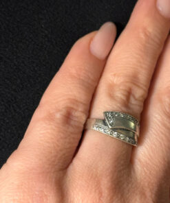 Sterling silver ring Uk size L