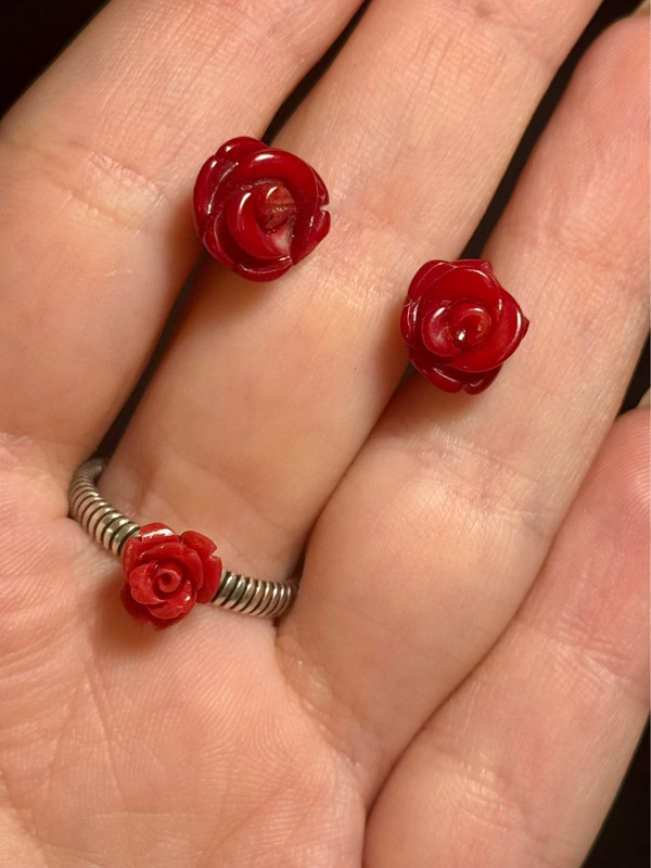 set of red rose coral stud earrings and ring size P(#8)
