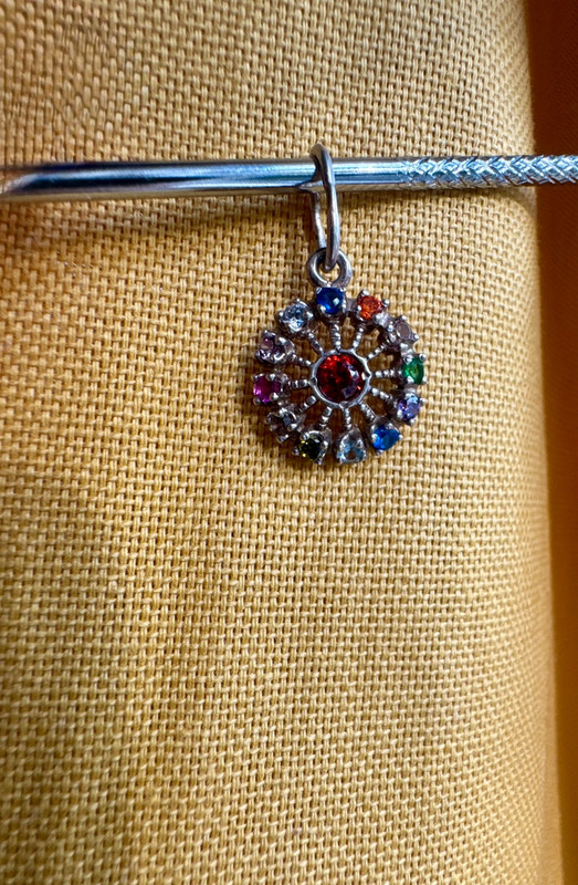 Chakra multi-color Multi Gams Sterling silver round pendant