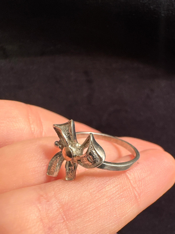 Sterling silver ring Uk size P (#2)