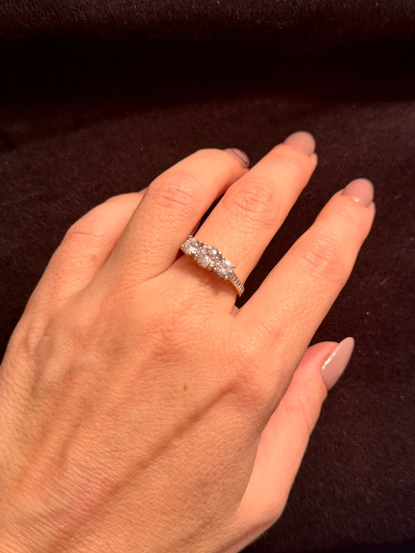 Incredibly beautiful sparkling ring, size O(#2)