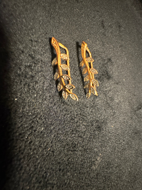 Two-tone gold ear cuffs with cubic zirconia, 585 fineness 14K gold