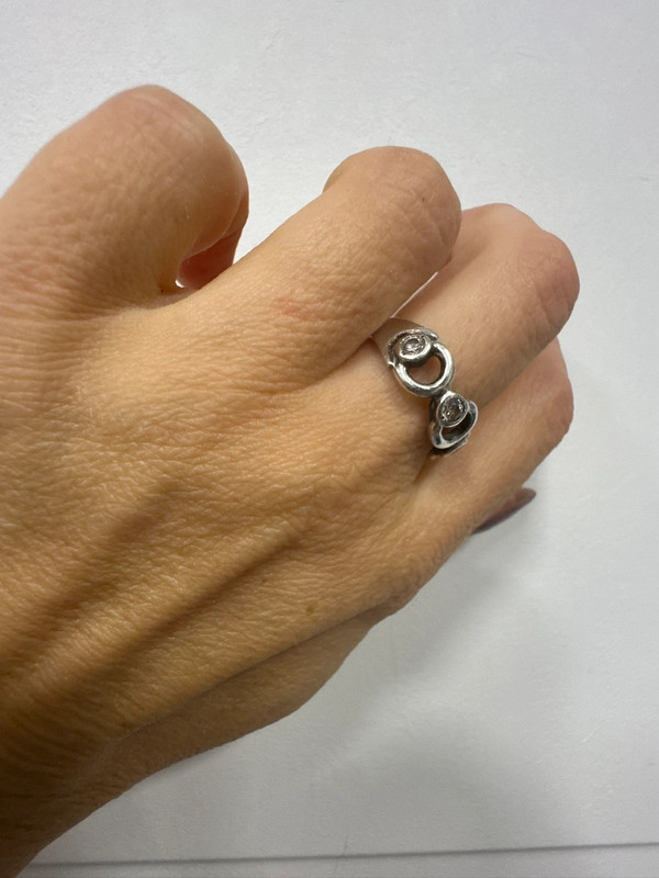 Beautiful sterling silver ring uk size O #30