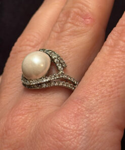 925 sterling silver ring with cubic zirconia and a pearl, size N