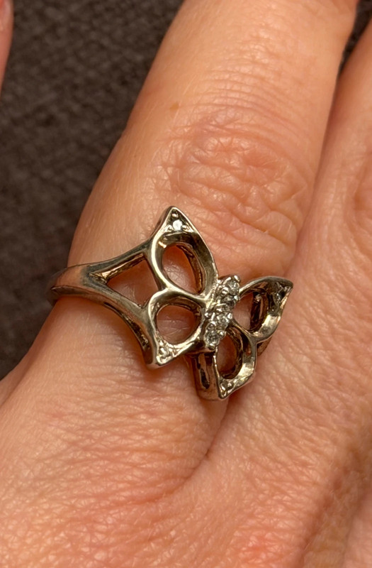 Sterling silver butterfly ring size J