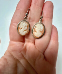 Vintage Italian Shell Cameo Set - Brooch/Pendant & Earrings - 331 NA (Naples)