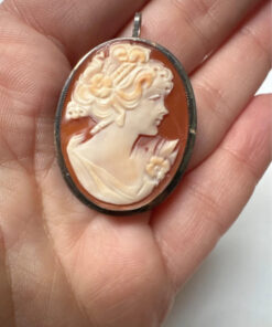 Vintage Italian Shell Cameo Set - Brooch/Pendant & Earrings - 331 NA (Naples)