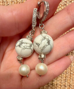 Silver New Earrings with Koh-Lon and Pearl