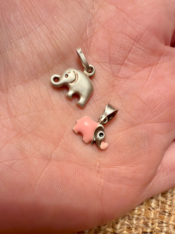 Two small elephants pendants sterling silver#107