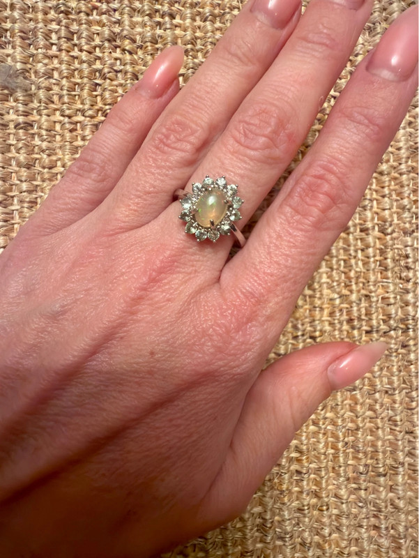 925 sterling silver ring with natural beryl and opal, new, size P #47