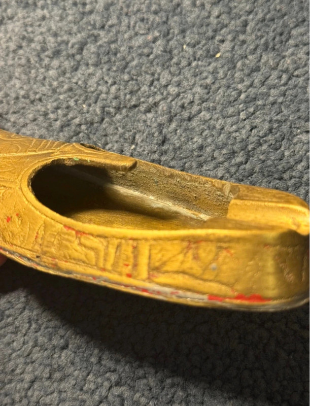 Vintage brass ashtray in the shape of a shoe. 50s