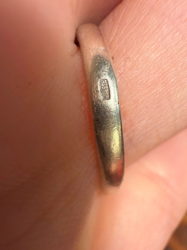 Luxury Sterling Silver Ring Size M