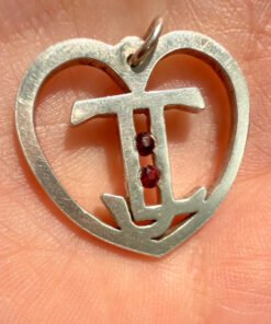 Silver heart with garnet #109