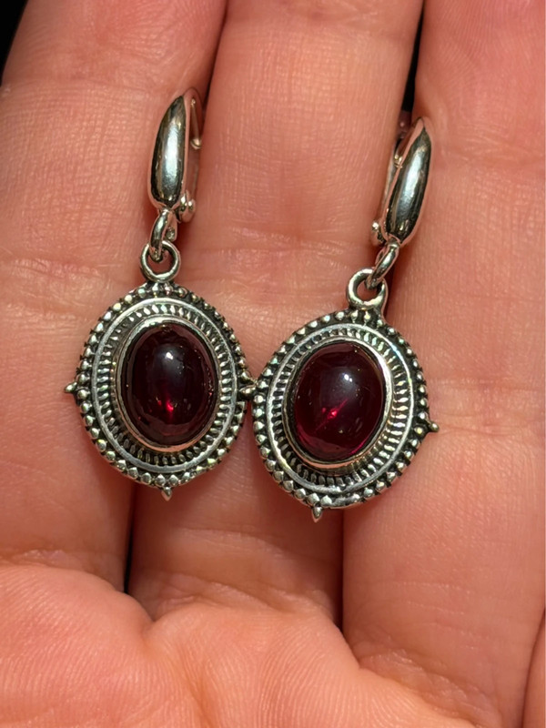 Incredible vintage sterling silver earth natural garnet #34