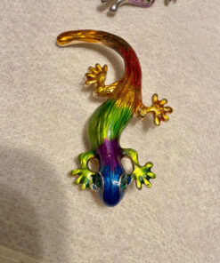 Lizard brooch