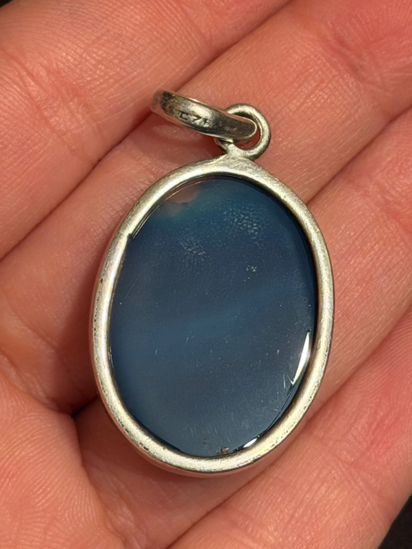 Silver pendant with natural blue agate #51