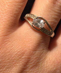 Sterling silver ring Uk O1/2 cubic zirconia