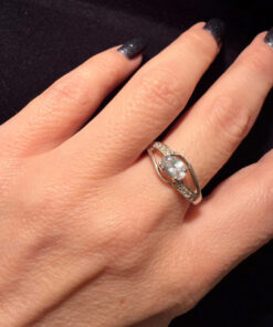 Sterling silver ring Uk O1/2 cubic zirconia