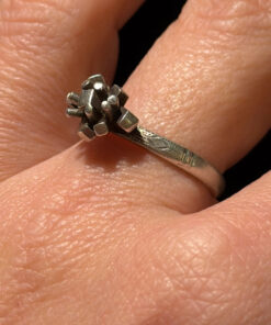 Incredible vintage Sterling silver ring size N1/2