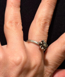 Incredible vintage Sterling silver ring size N1/2