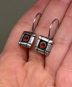 Vintage 925 Sterling Silver Garnet Glass Drop Earring#4