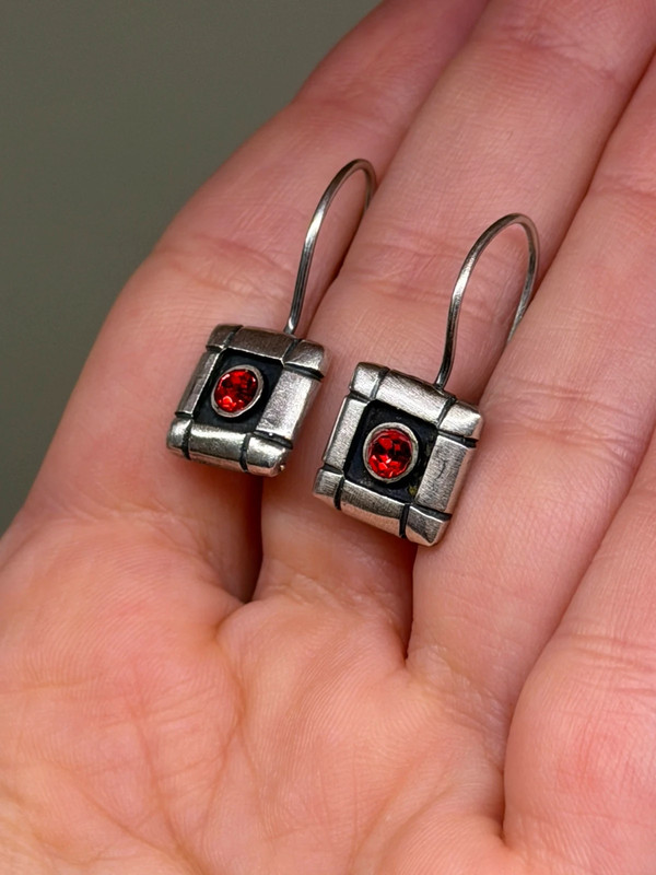 Vintage 925 Sterling Silver Garnet Glass Drop Earring#4