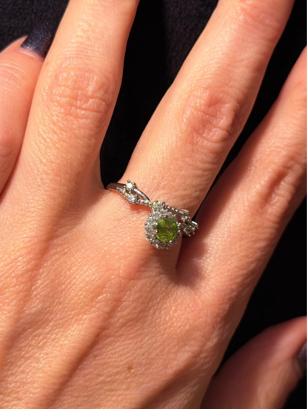 Chrysolite nickel ring, size P, adjustable