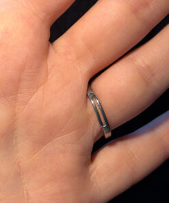 Silver ring with sparkling stone, K½ adjustable