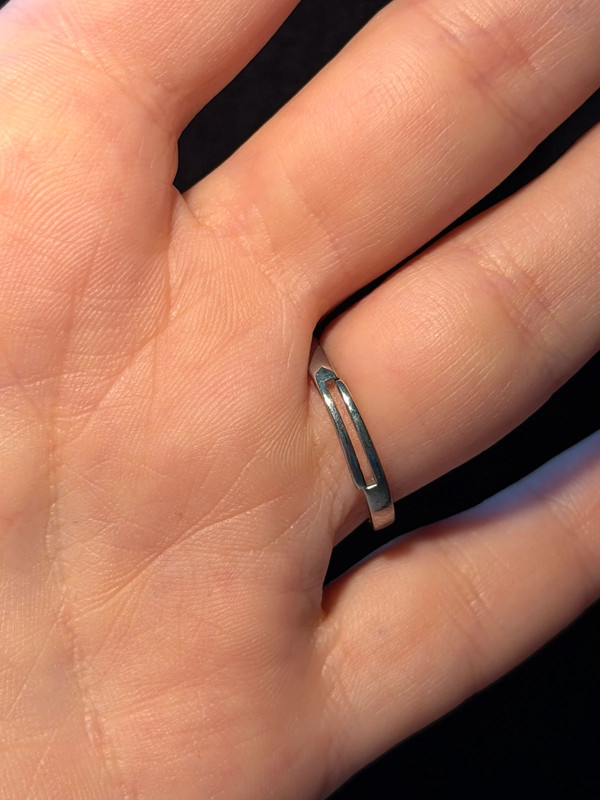 Silver ring with sparkling stone, K½ adjustable, #119