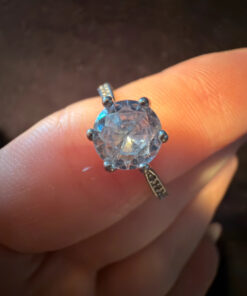 Silver ring with sparkling stone, K½ adjustable
