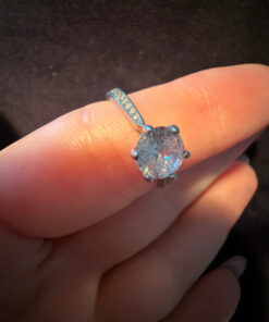 Silver ring with sparkling stone, K½ adjustable