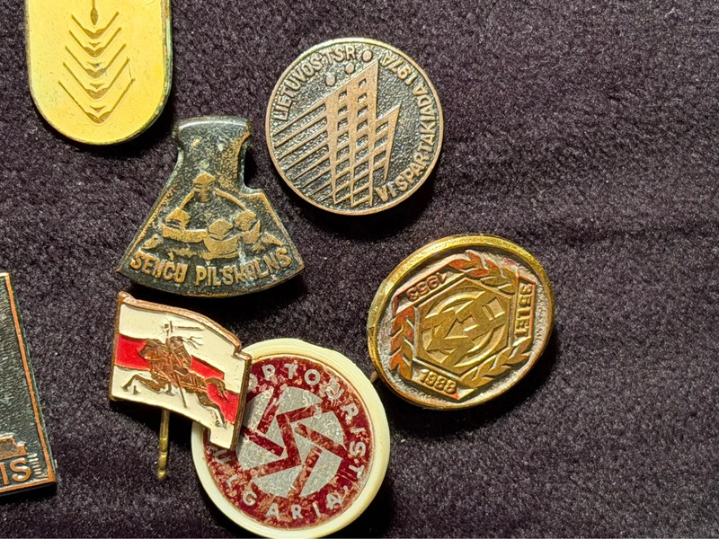 Soviet pins ussr