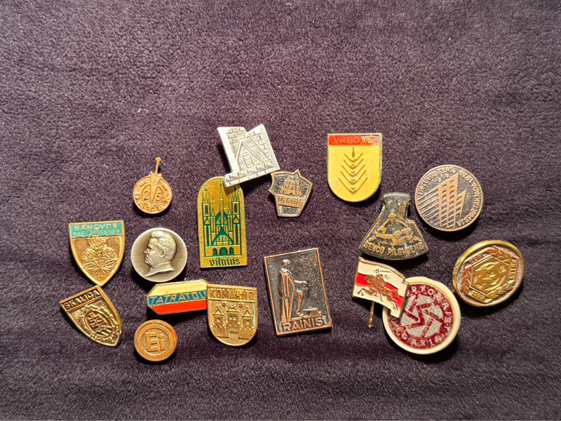 Soviet pins ussr